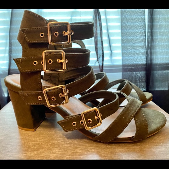 Torrid block heel WIDE WIDTH - Picture 4 of 4